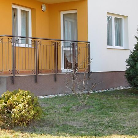 Jade Apartment Hegykő 外观 照片