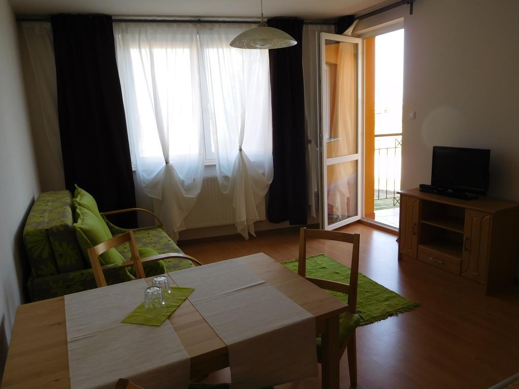 Jade Apartment Hegykő 外观 照片